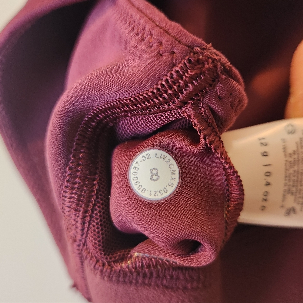 Lululemon In Alignment Bra B/C - Picture 4 of 6